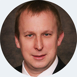 Nathan Ledeboer Photo